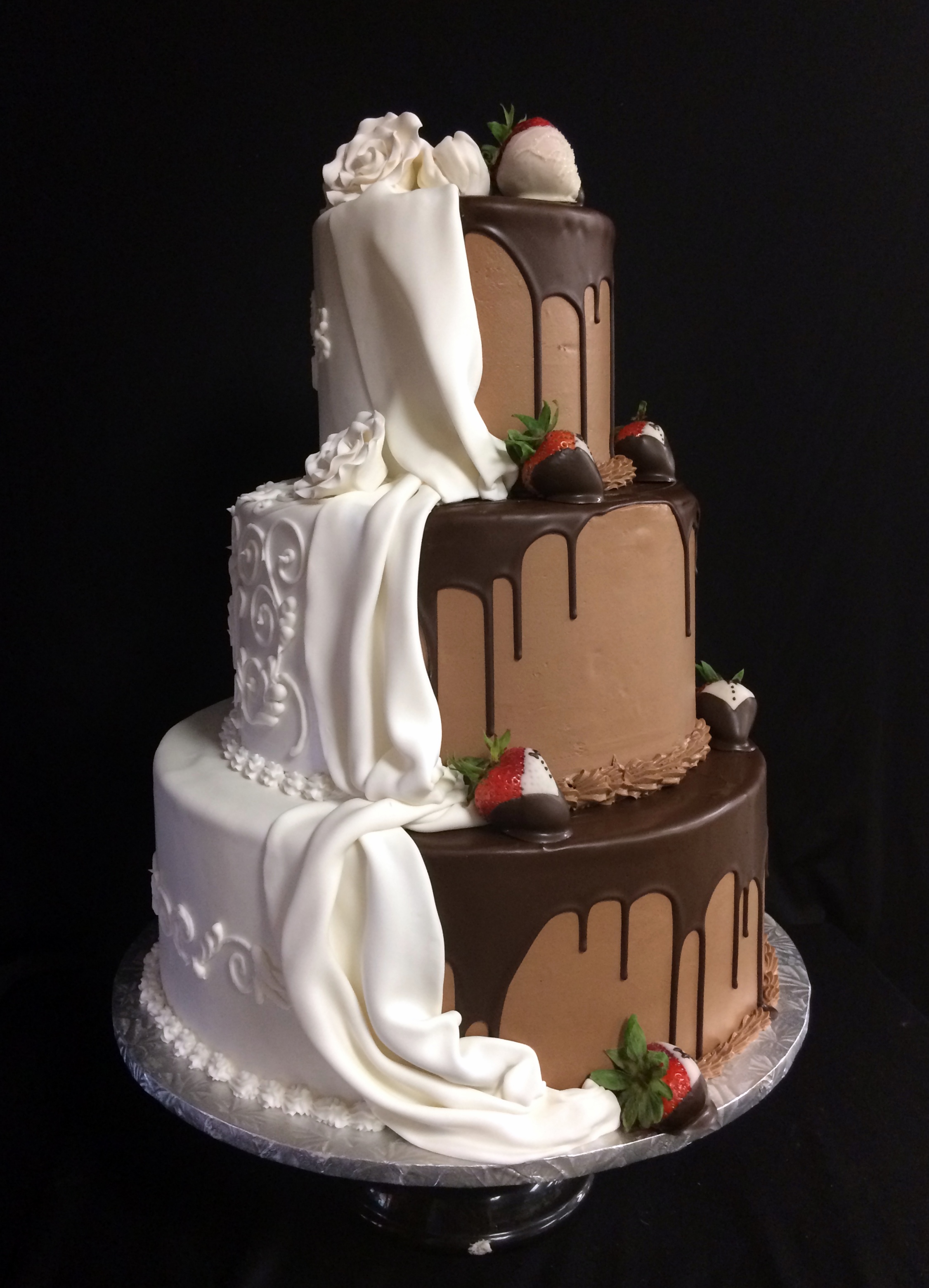 weddingcakeshalfandhalf3 The Bake Works